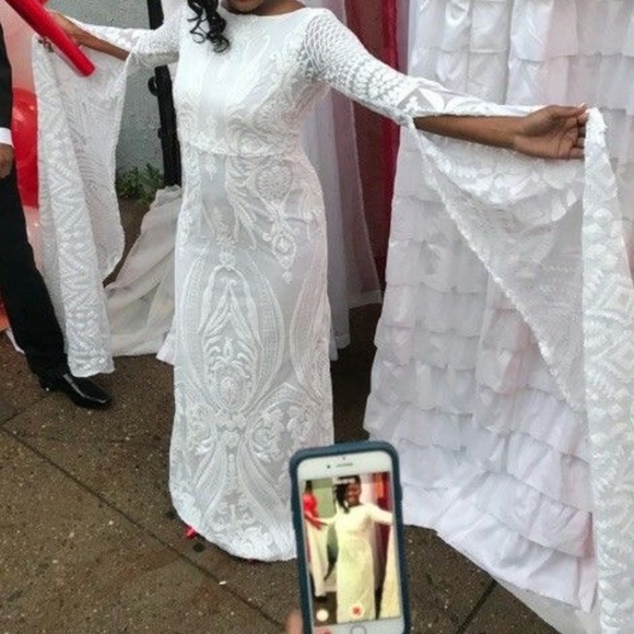 Dress - Picture 8 of 16